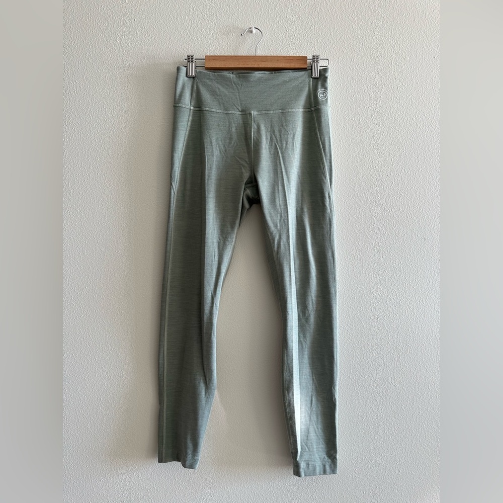 allbirds Women’s Natural Legging in Hazy Pine M